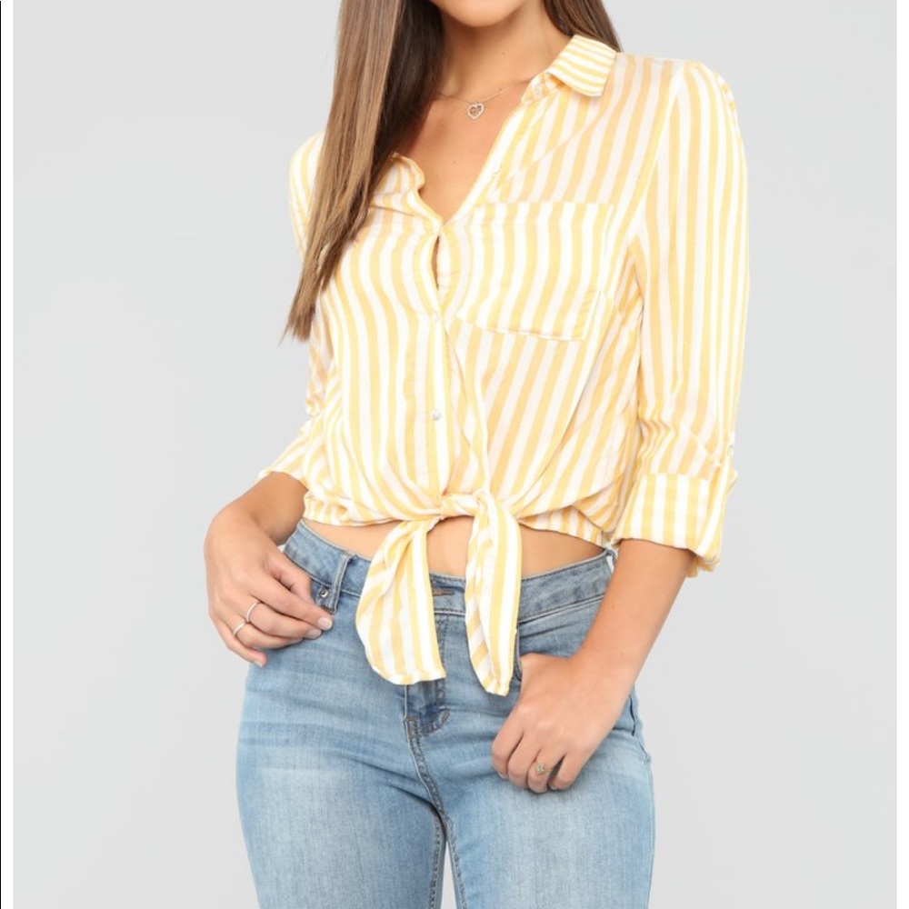 NWOT Fashion Nova Yellow & White Tie Front Blouse